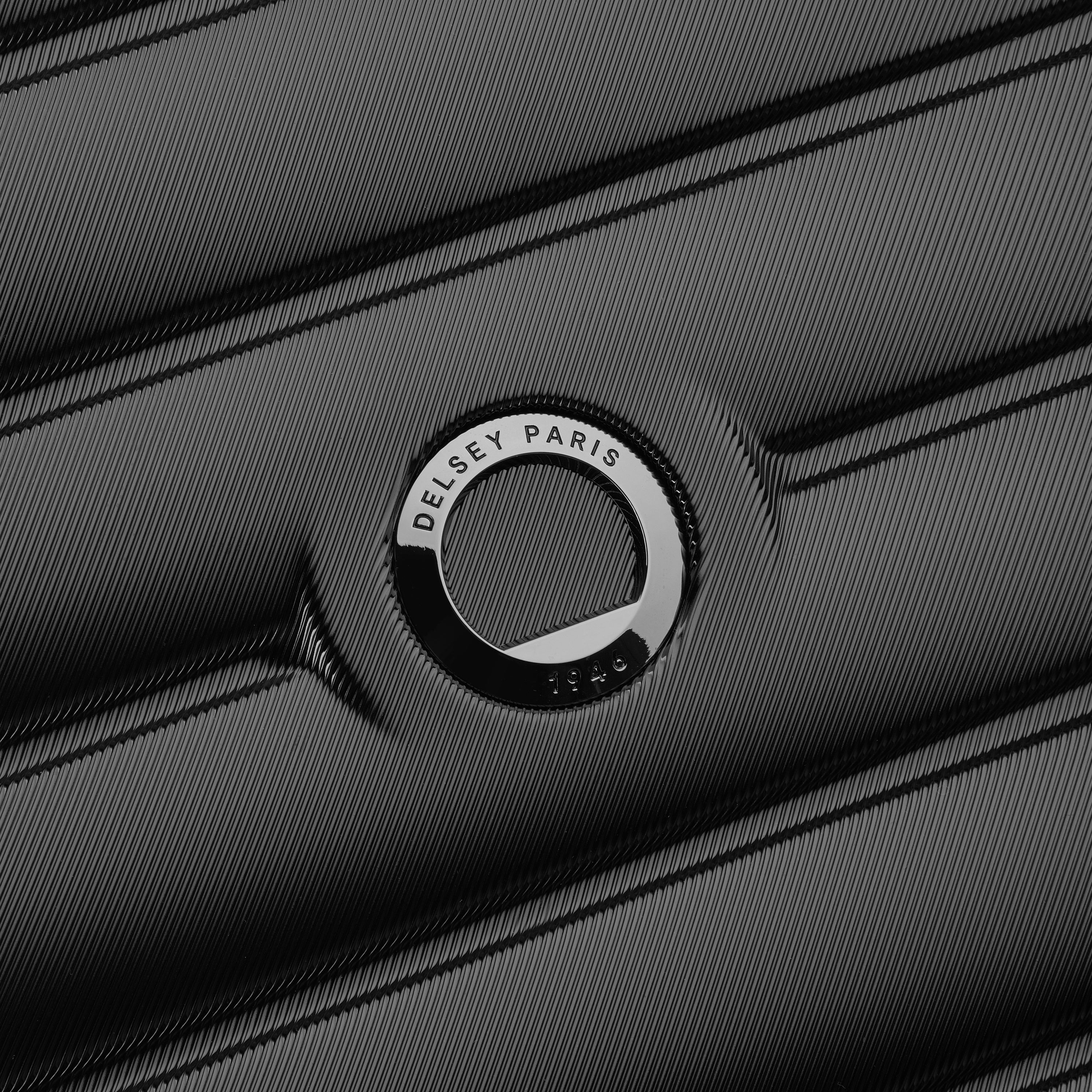 ELEGANCE| Suitcase Check-In Expandable 66 CM BLACK
