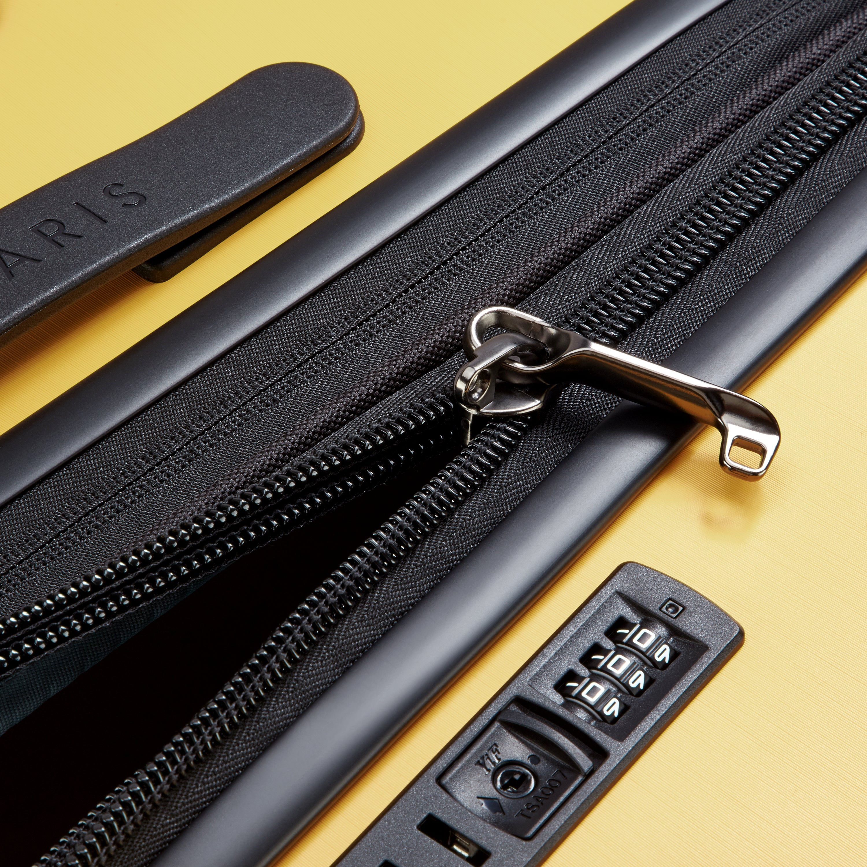 FREESTYLE| Valise Soute Extensible 76 CM JAUNE