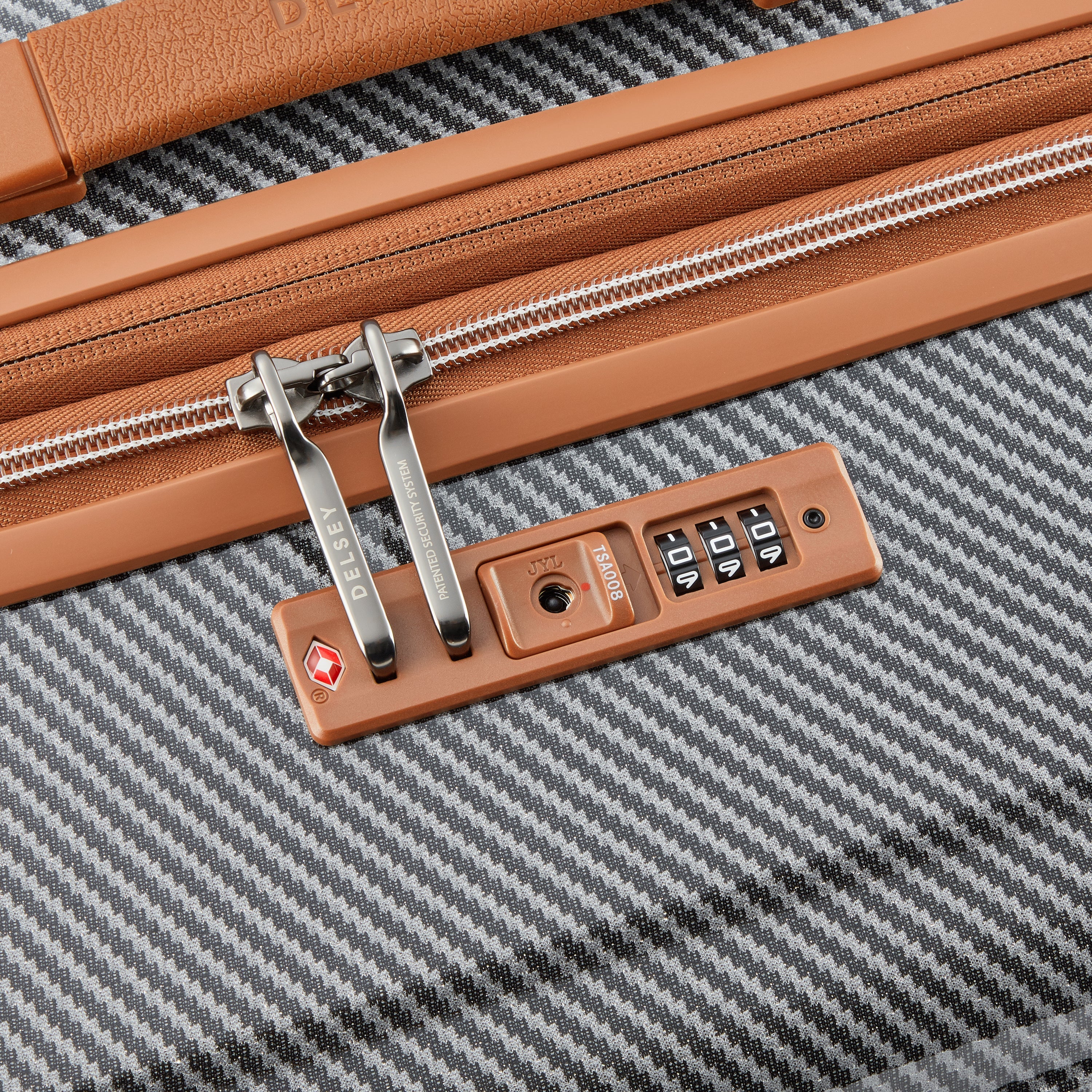 HELIUM ULTIMATE| Suitcase Check-In Expandable 76 CM SILVER