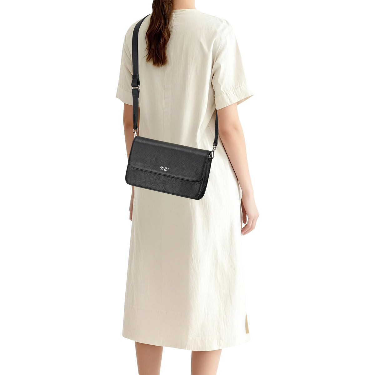 LE CUIR GRAINE | Handbag black