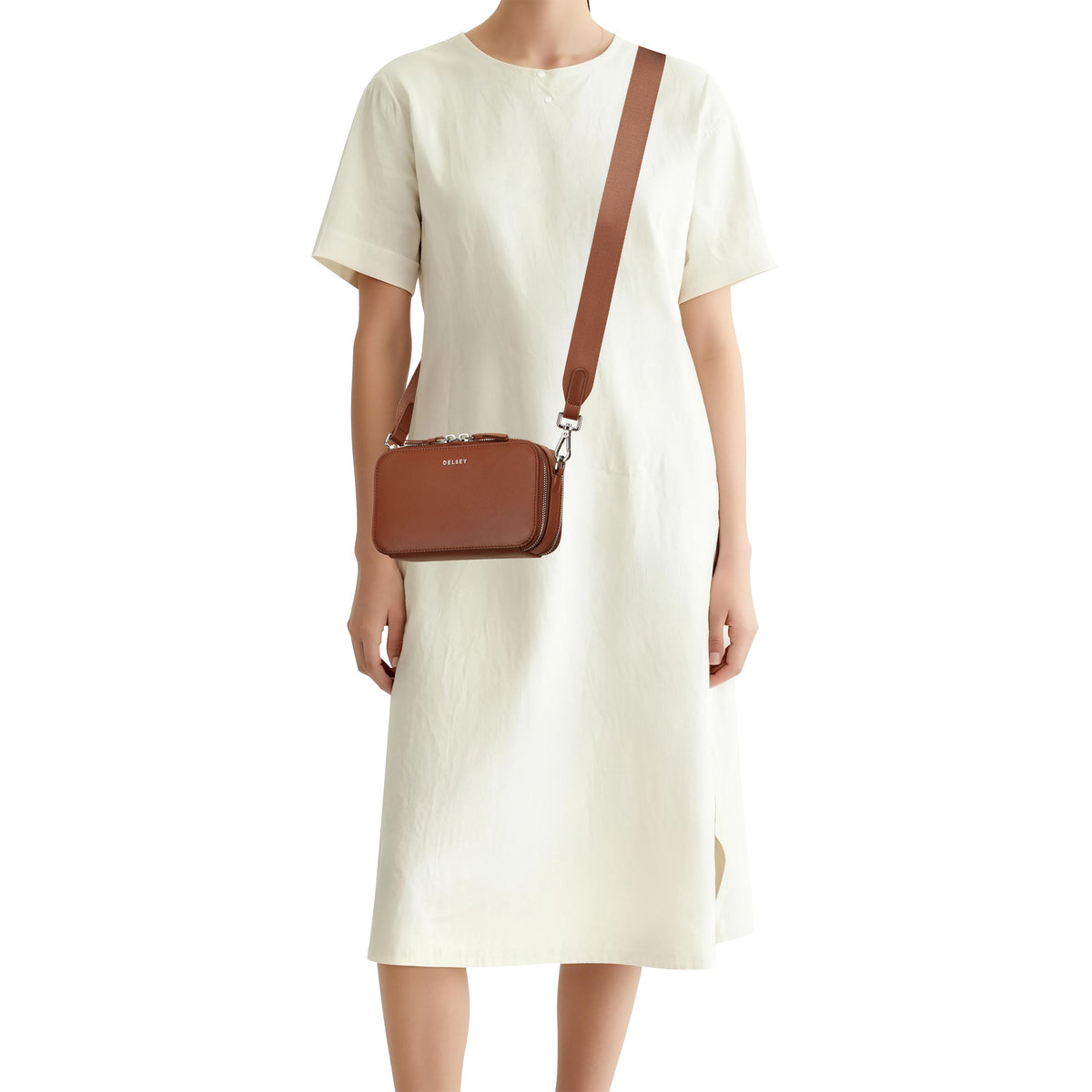LE CUIR LISSE | Crossbody Bag cognac