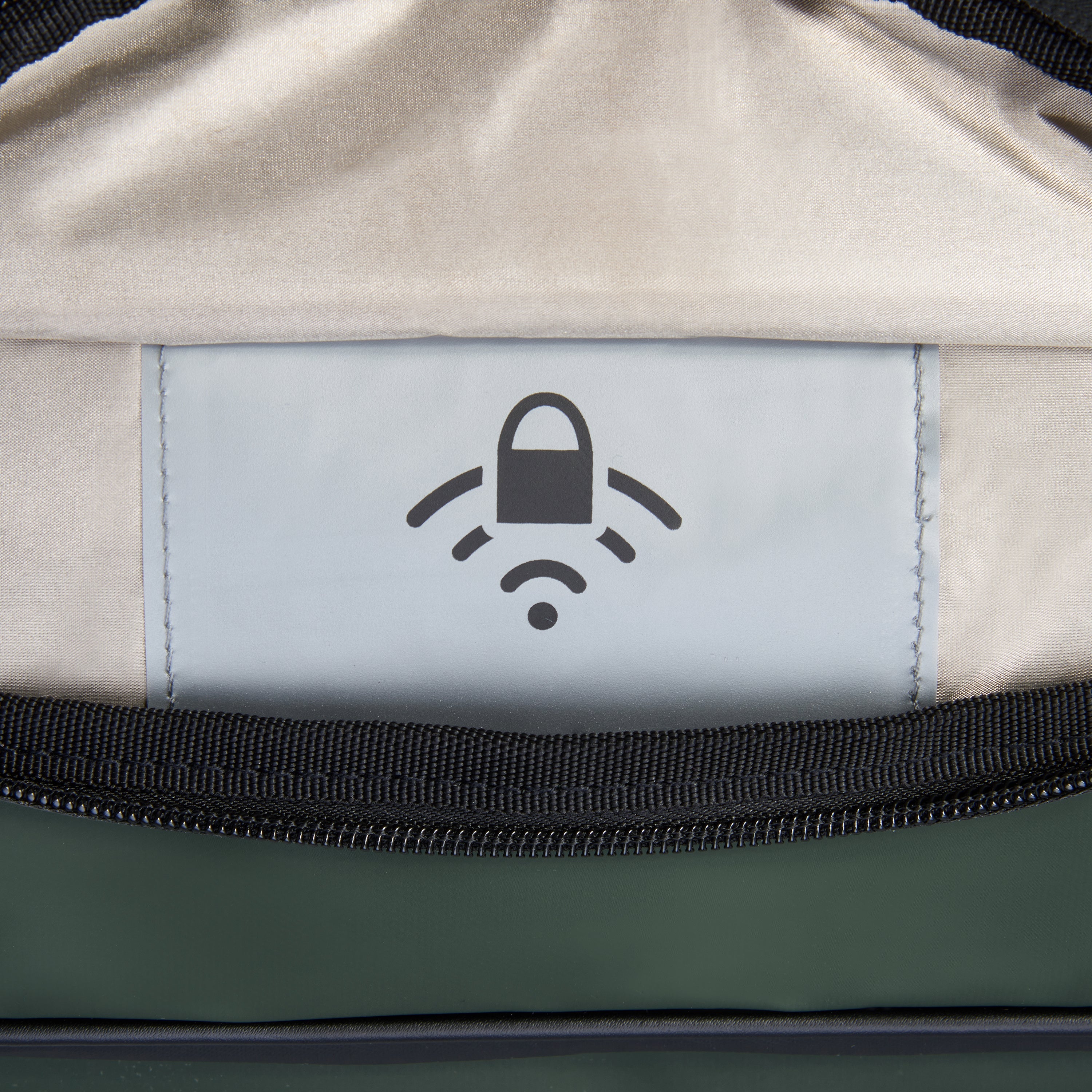 PEUGEOT VOYAGES| Reisetasche Kabine 32 CM ARMY
