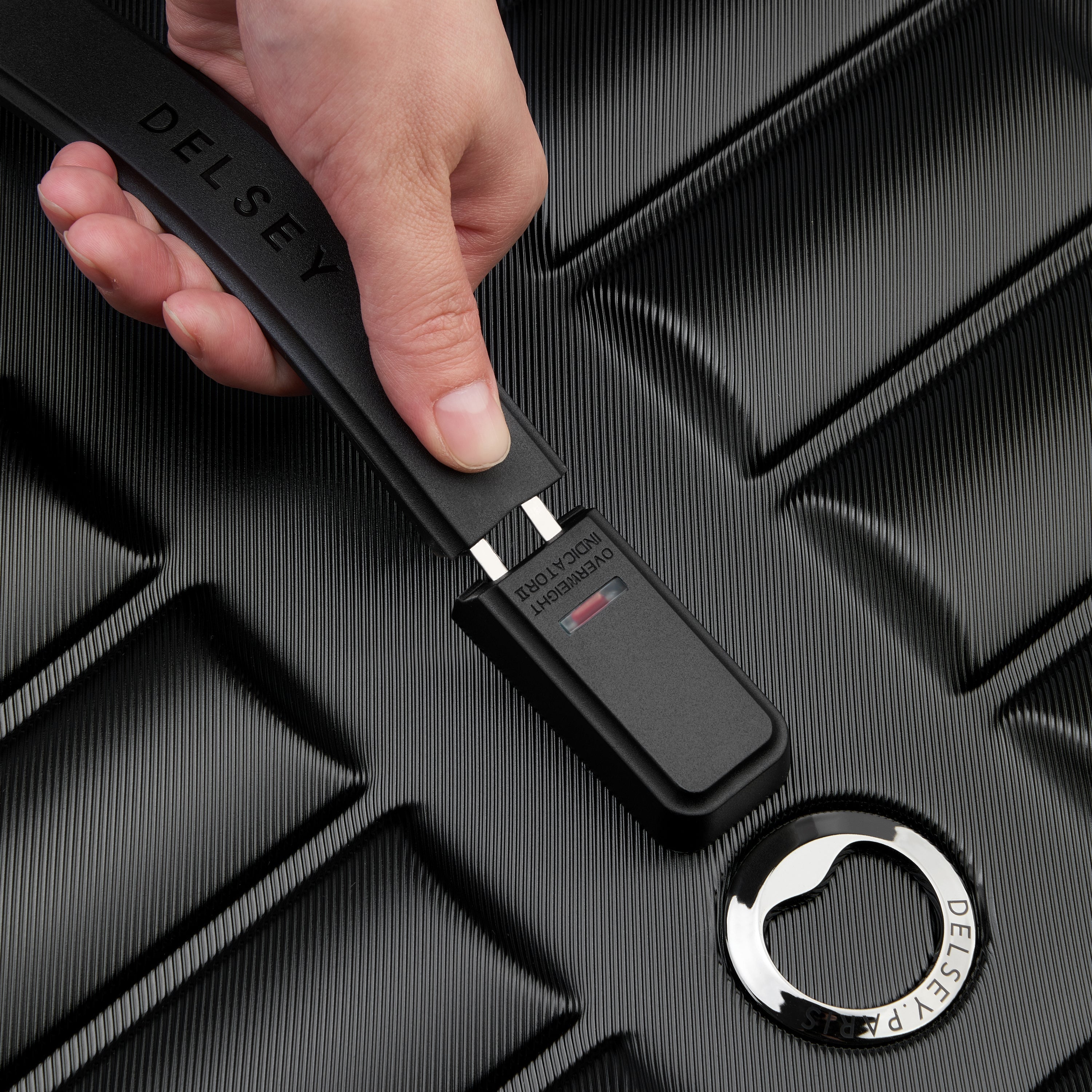 SHADOW 5.0| Trunk Check-In BLACK