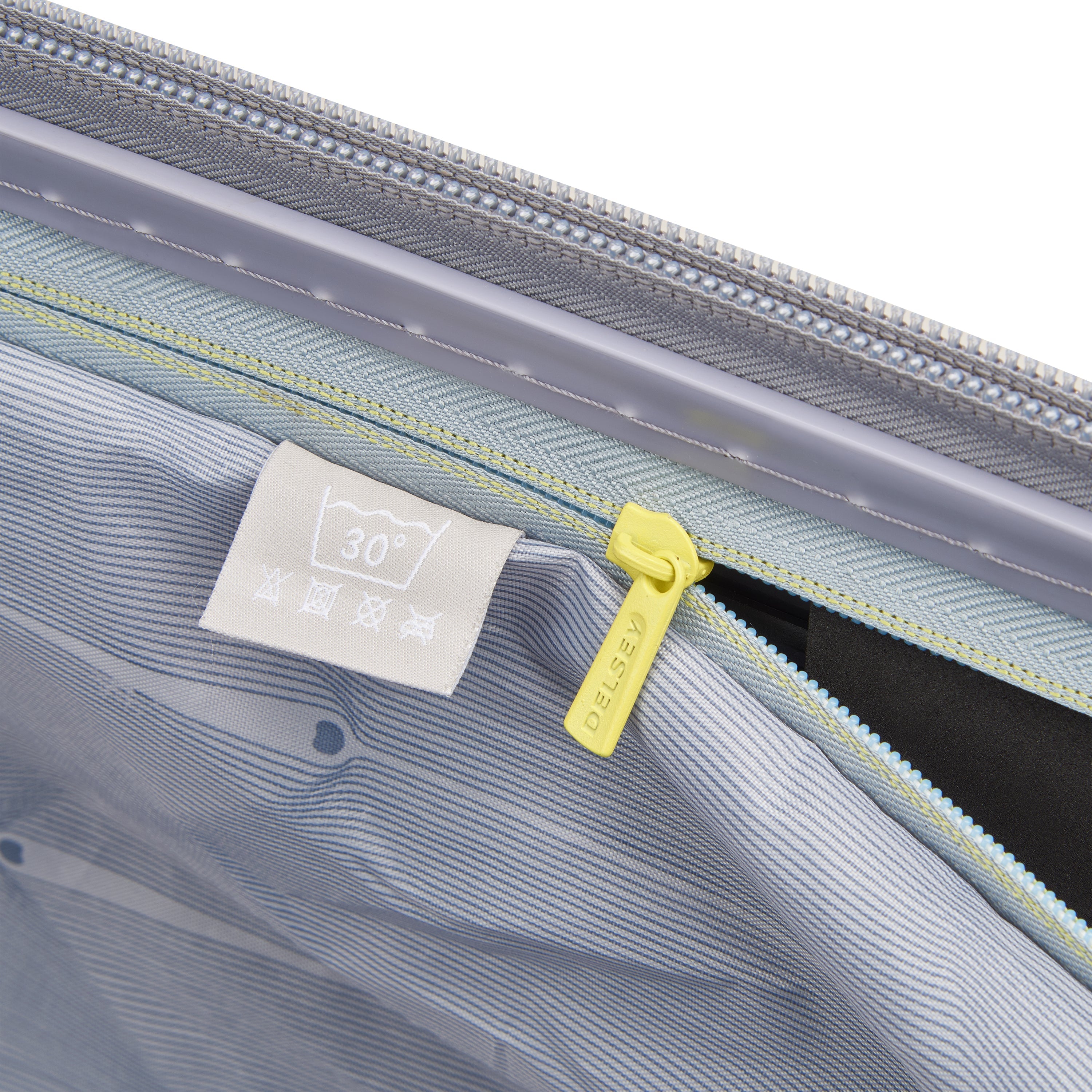 SHADOW 5.0| Trunk Check-In PLATIN