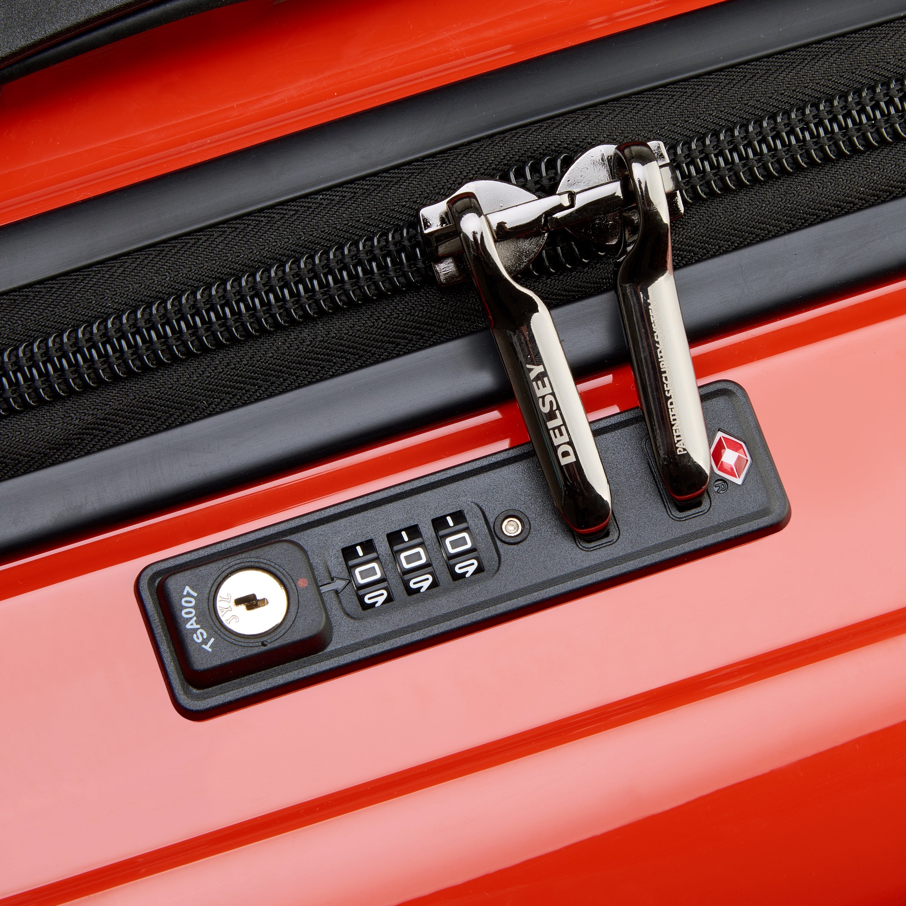 SHADOW 5.0| Trunk Check-In INTENSE RED