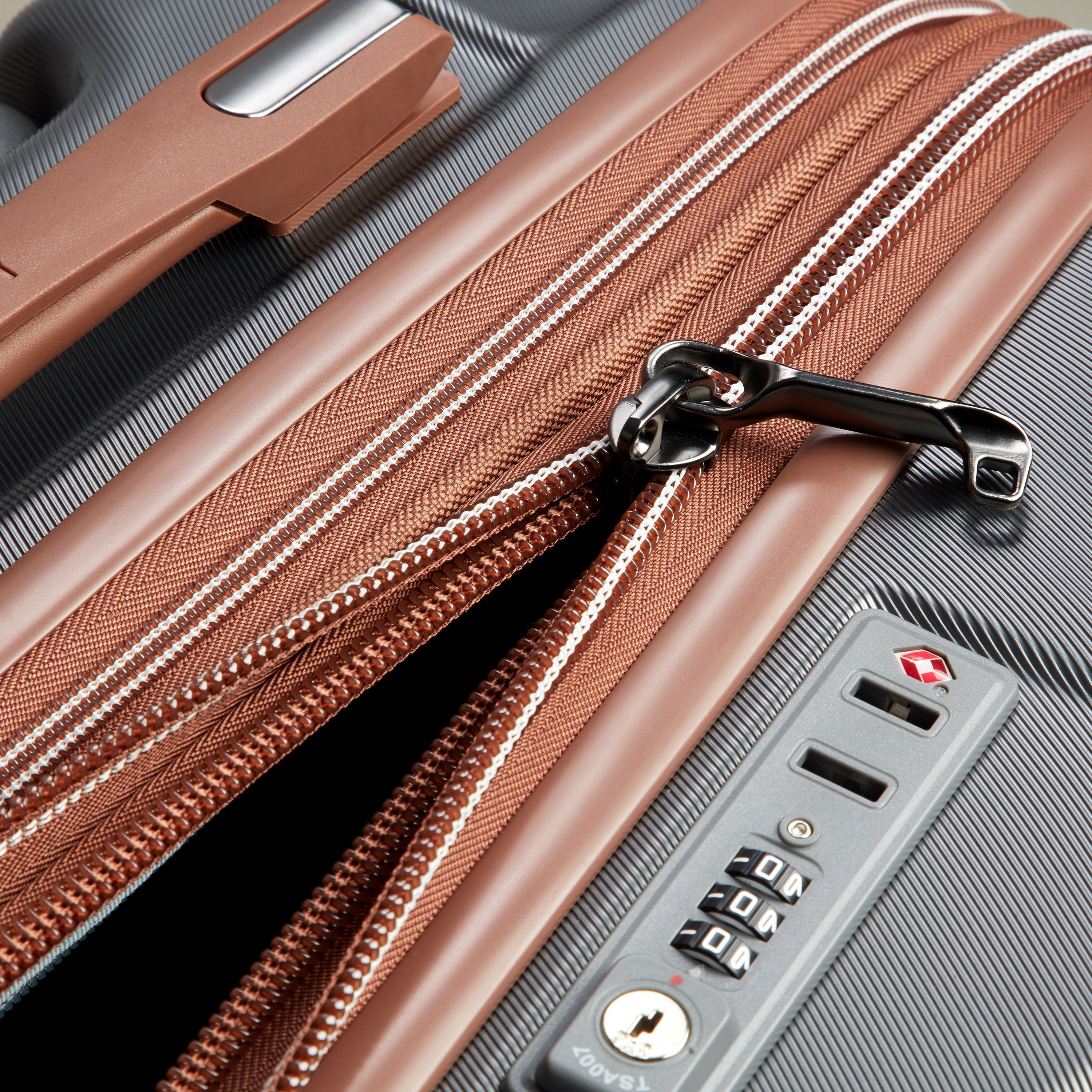 CARROUSEL 2| Valise Soute Extensible 66 CM ARGENT