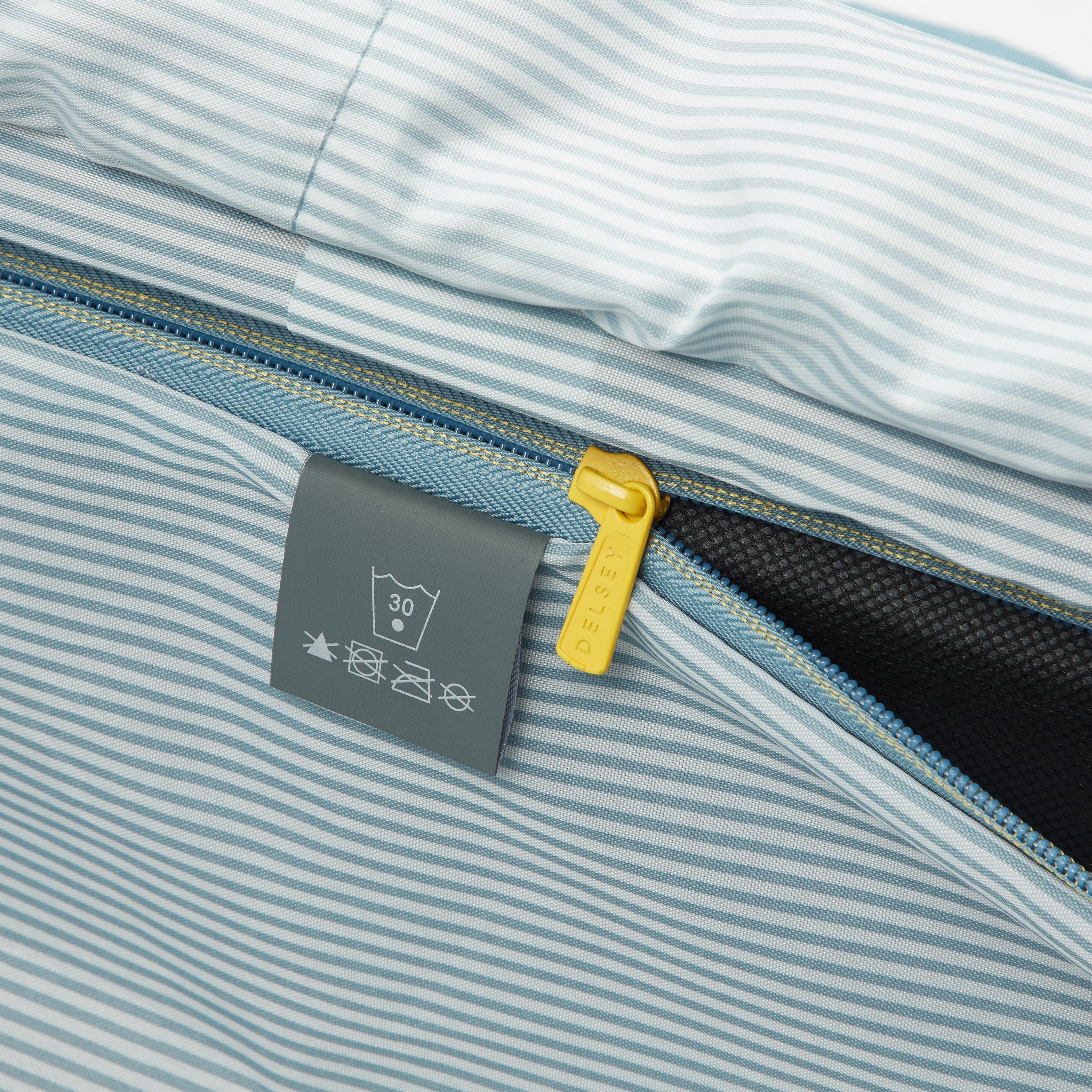 CARROUSEL 2| Suitcase Check-In Expandable 76 CM SILVER