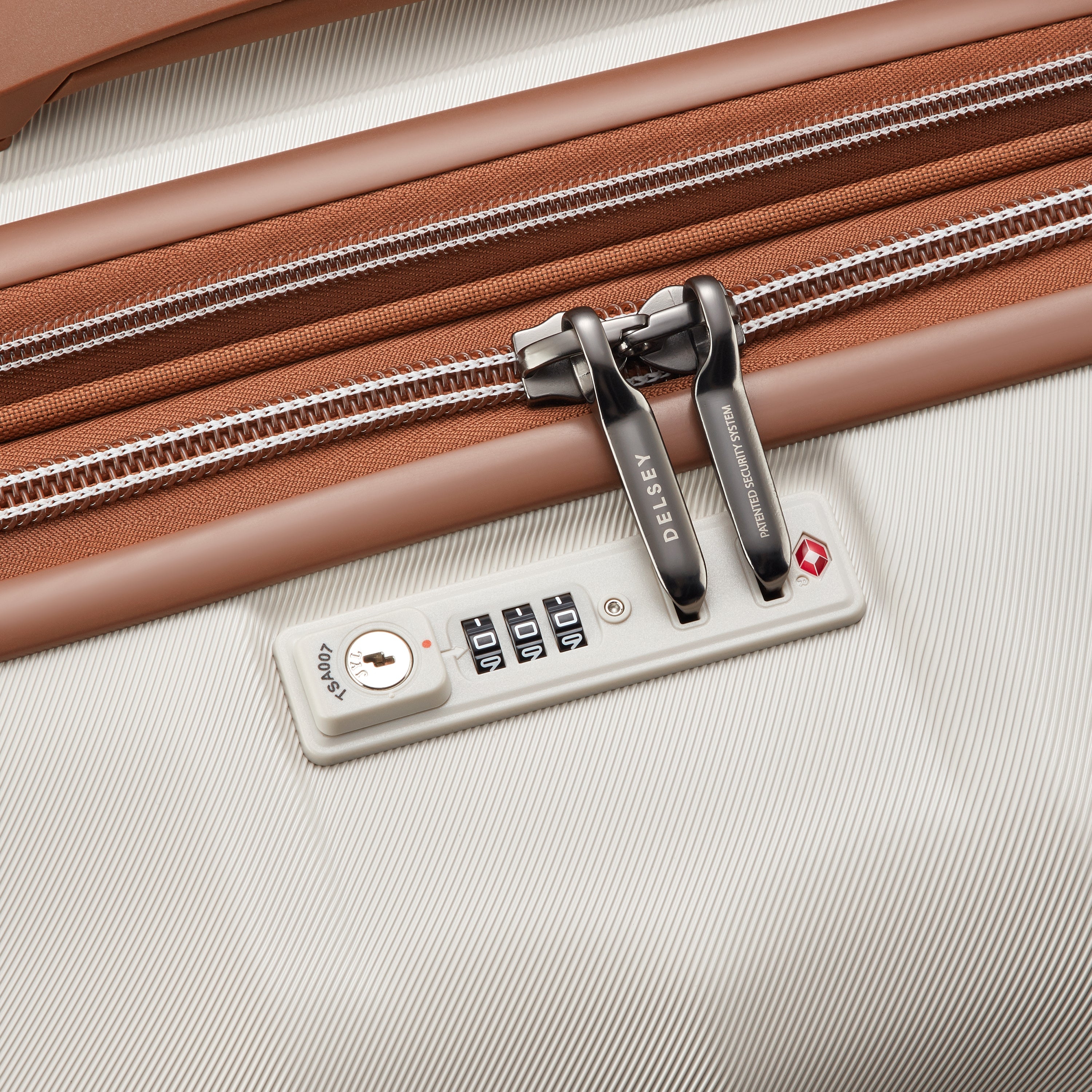 CARROUSEL 2| Valise Soute Extensible 76 CM OFF WHITE