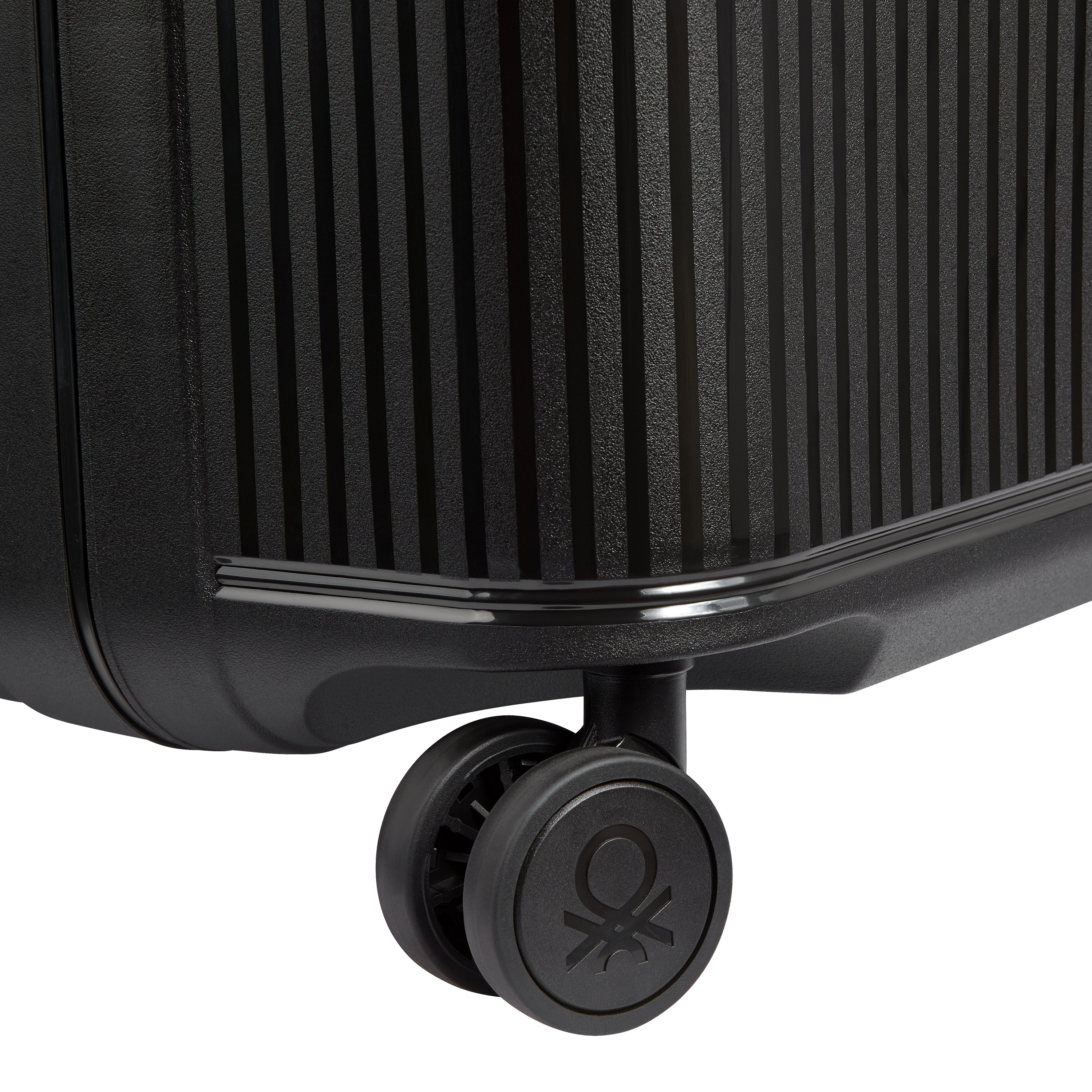COLOR BLOCK HARDSIDE| Suitcase Check-In 66.5 CM BLACK
