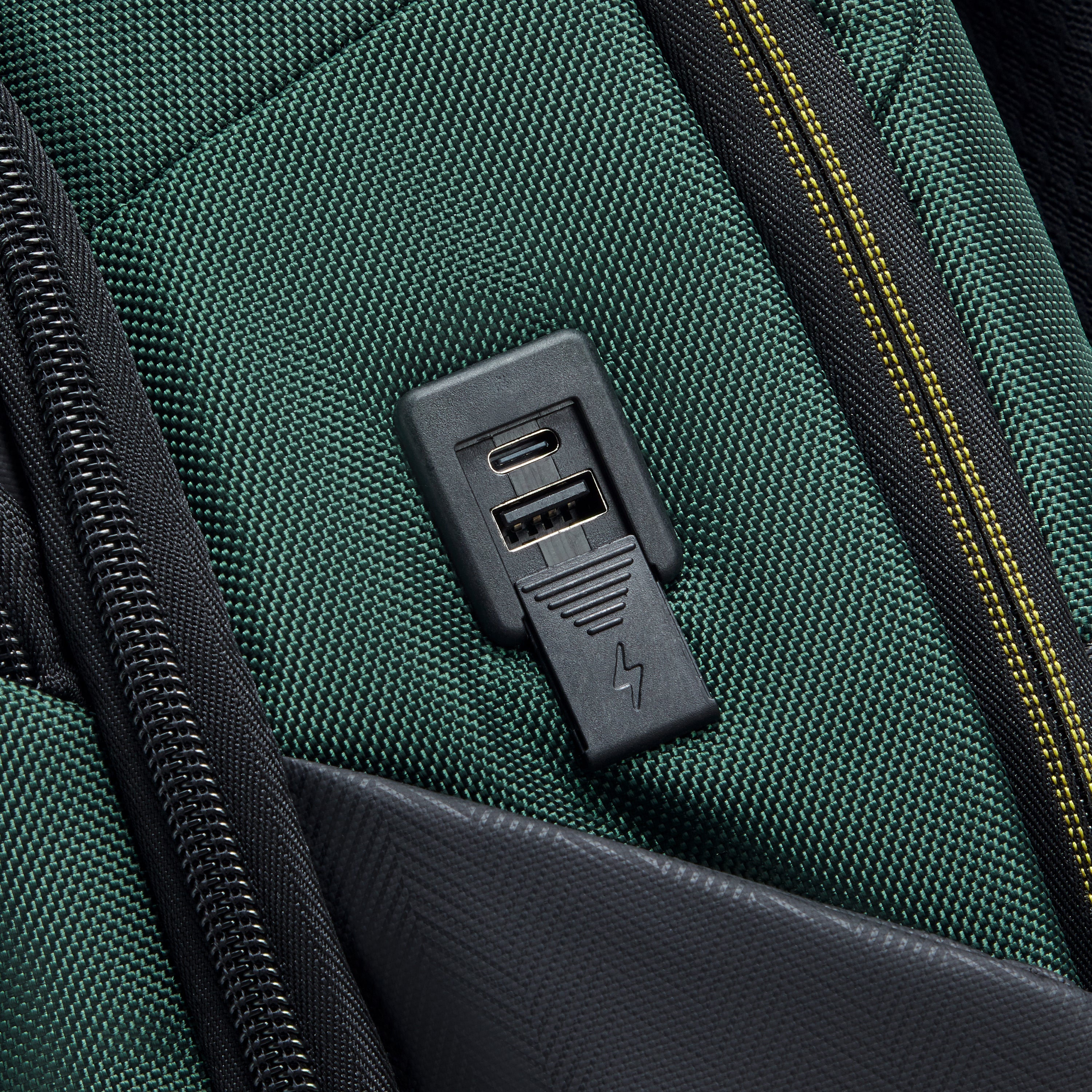 DLC PRO| Backpack 18 L OLIVE