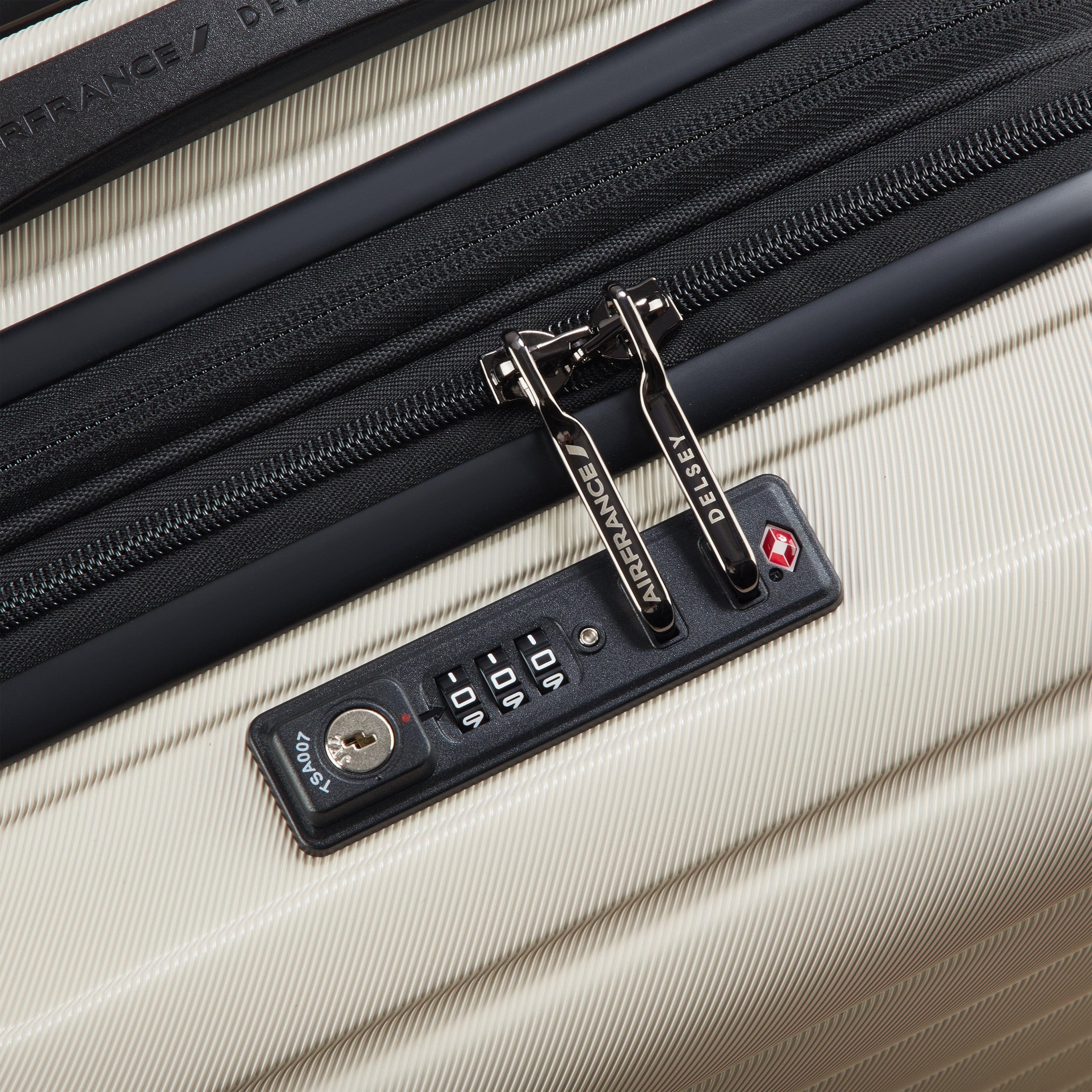 ELEGANCE| Suitcase Cabin Expandable 55 CM IVORY