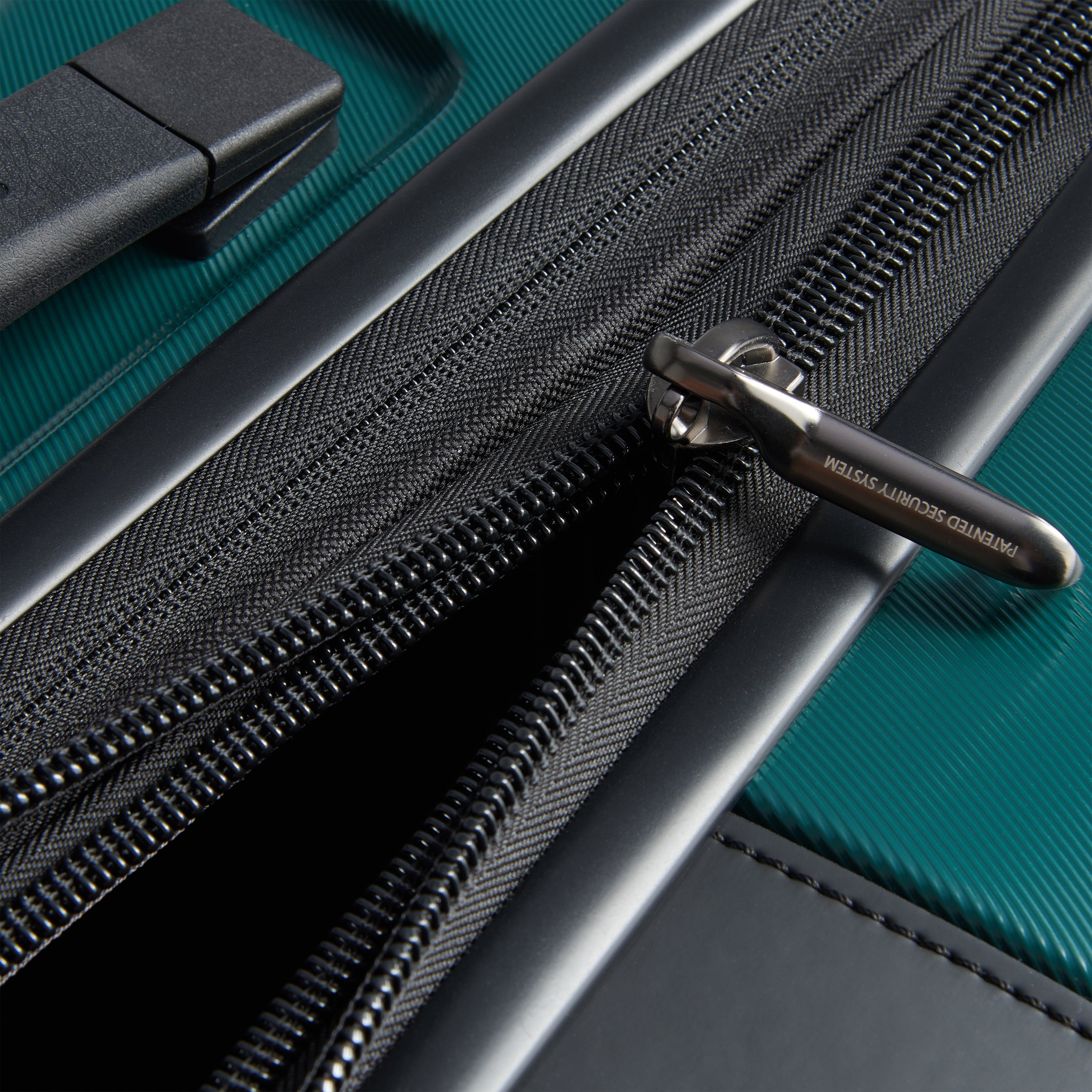 PROMENADE HARD 2.0 | 3-Pieces Luggage Set GREEN