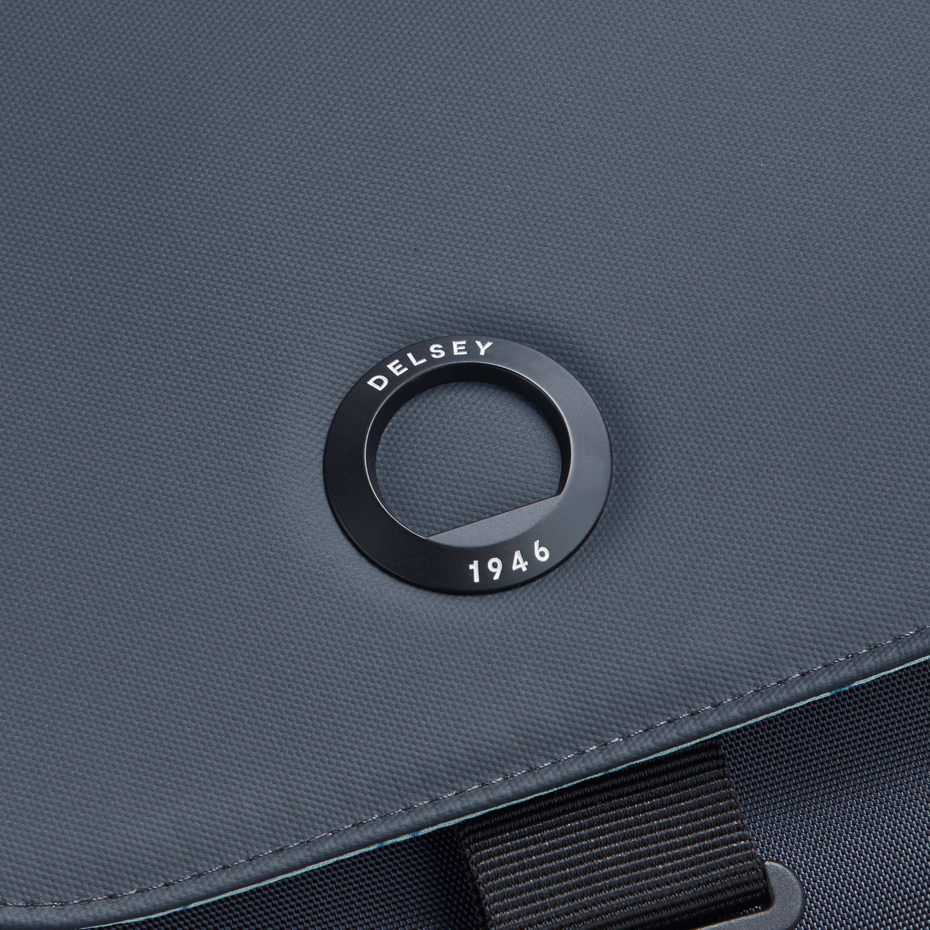 SECURFLAP | Rucksack mit Überschlag 22 L GRAPHIT