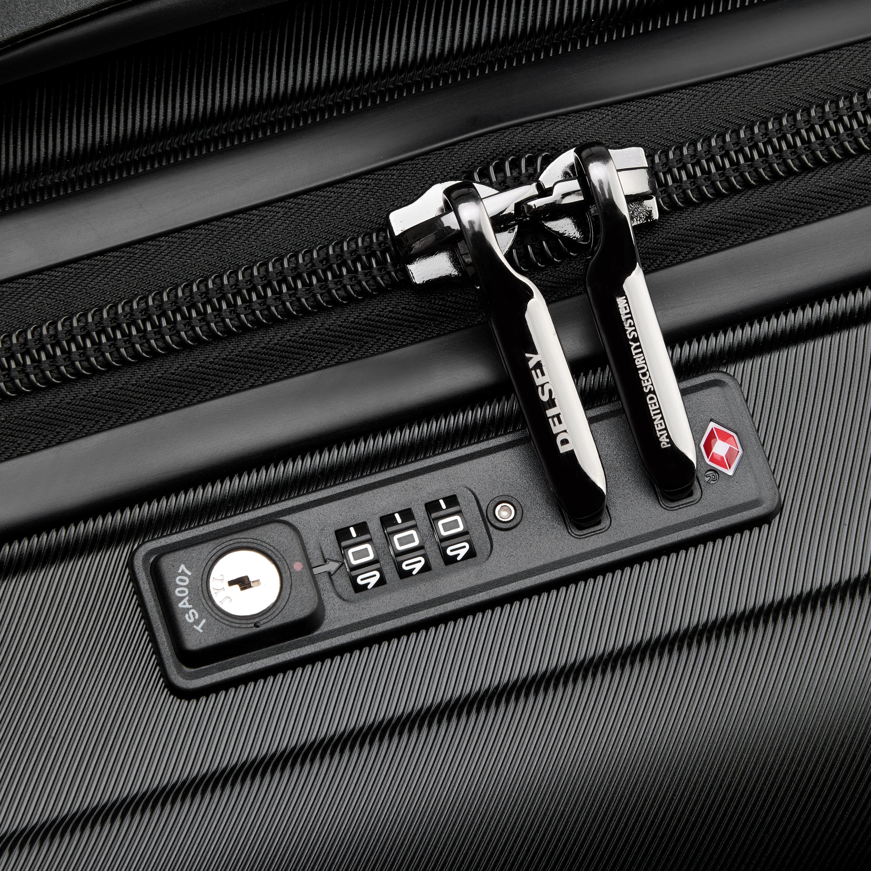 SHADOW 5.0| Trunk Check-In BLACK