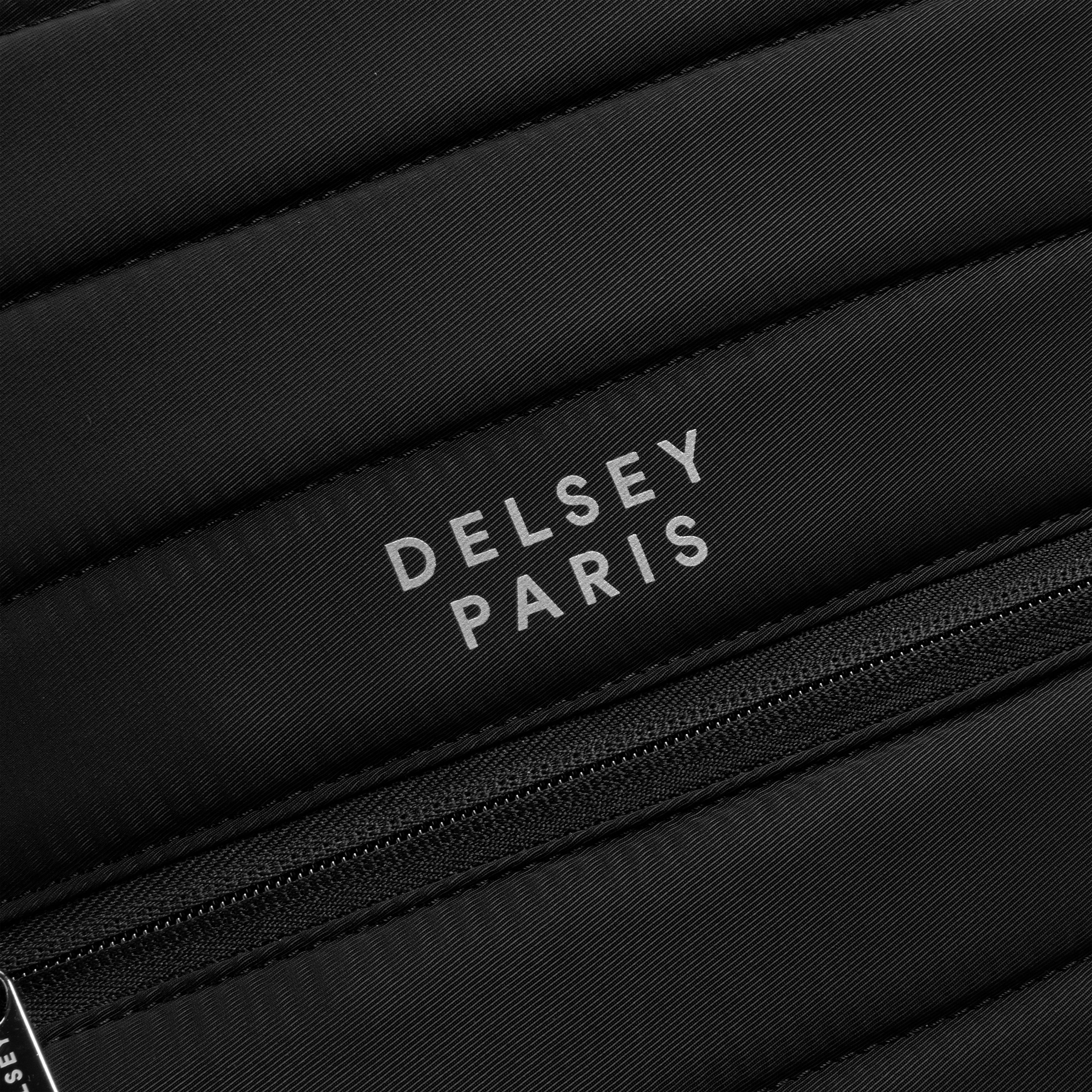 SHADOW 5.0| Backpack 25.87L BLACK