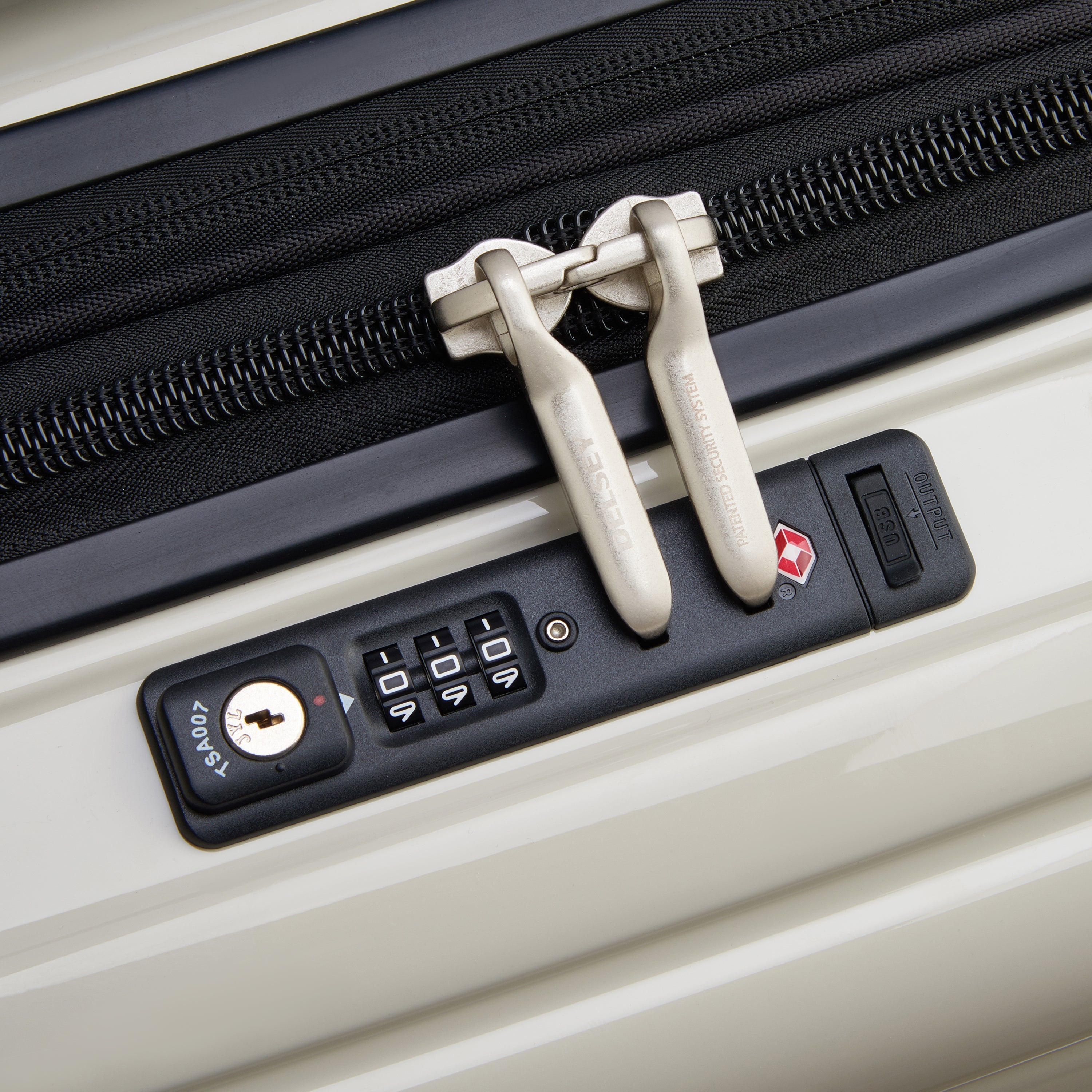 SHADOW 5.0| Valise Cabine Extensible 55 CM IVOIRE