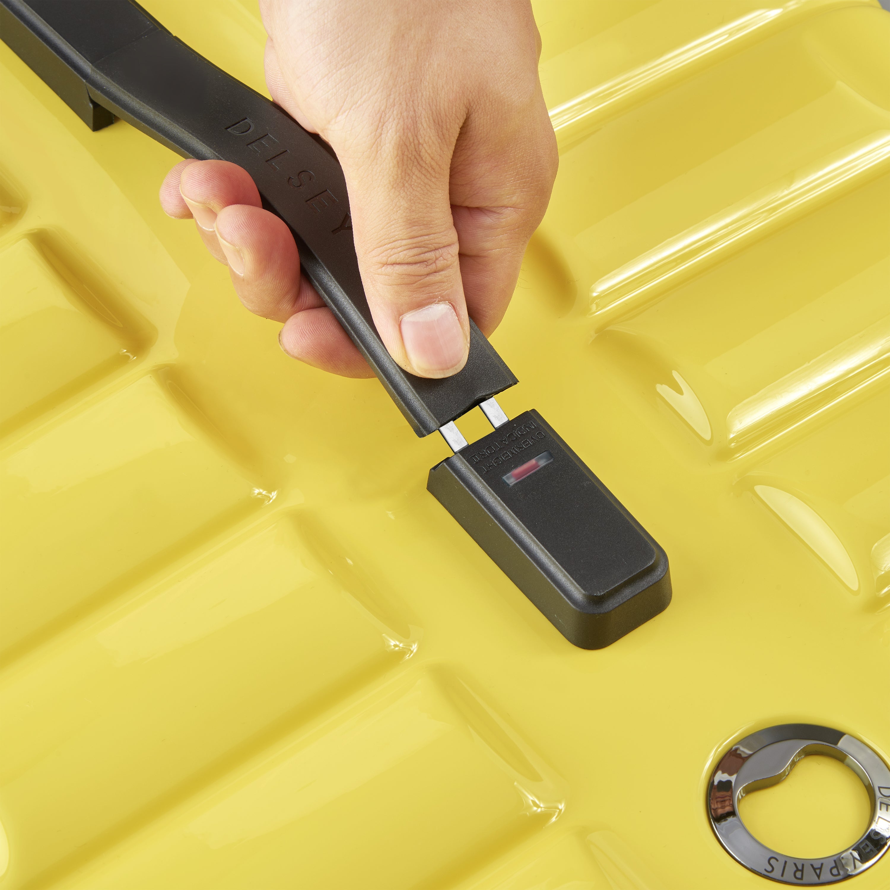 SHADOW 5.0| Trunk Check-In BRIGHT YELLOW