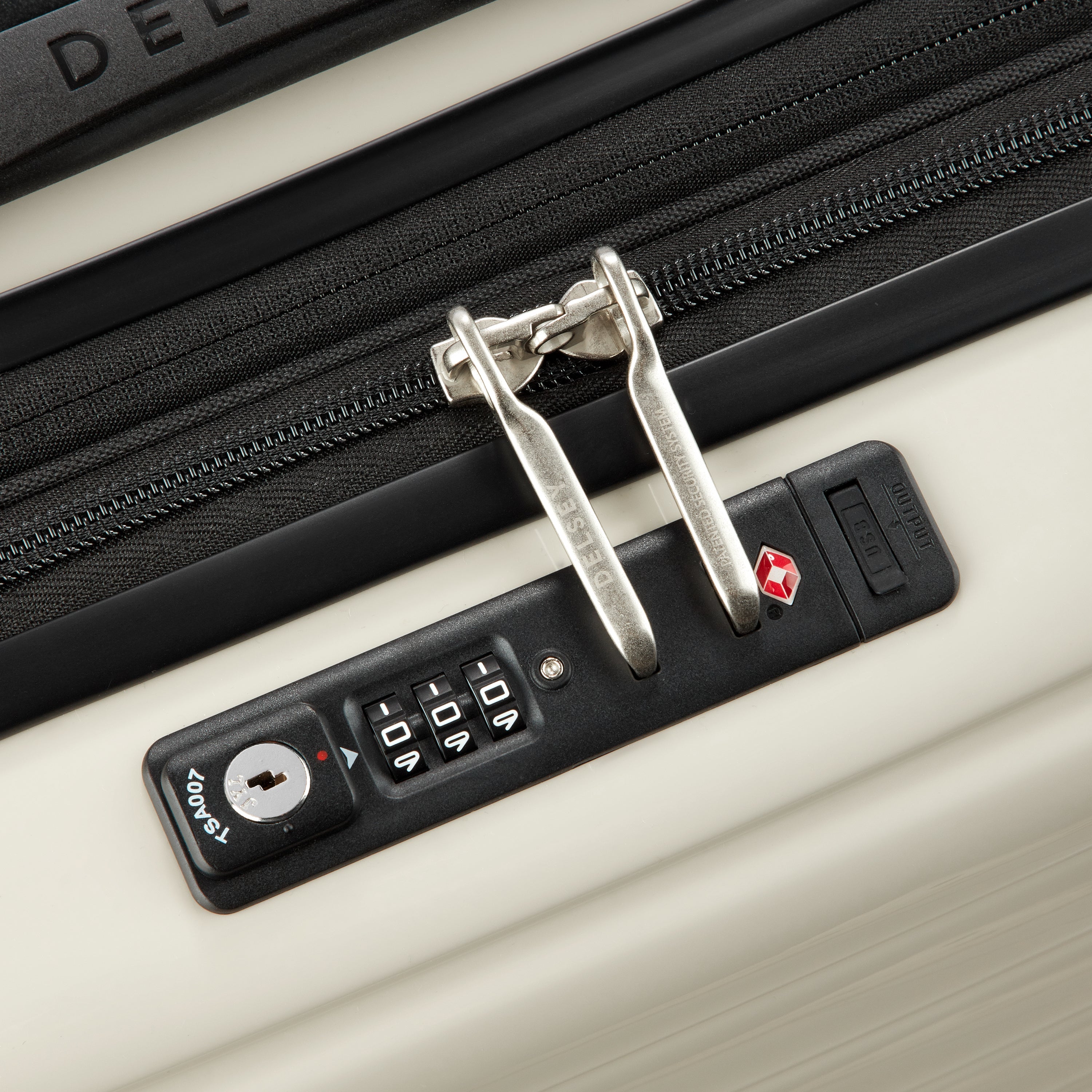 SHADOW 5.0| Valise Cabine Slim Extensible 55 CM IVOIRE