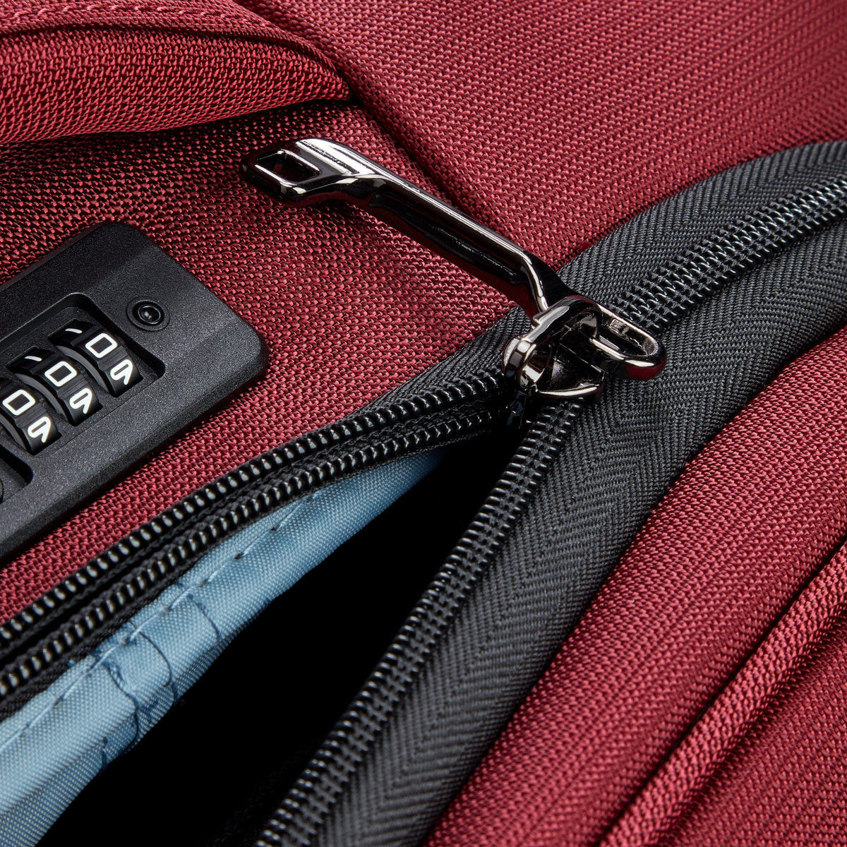SHADOW DLX | Expandable Cabin Suitcase 55 CM burgundy