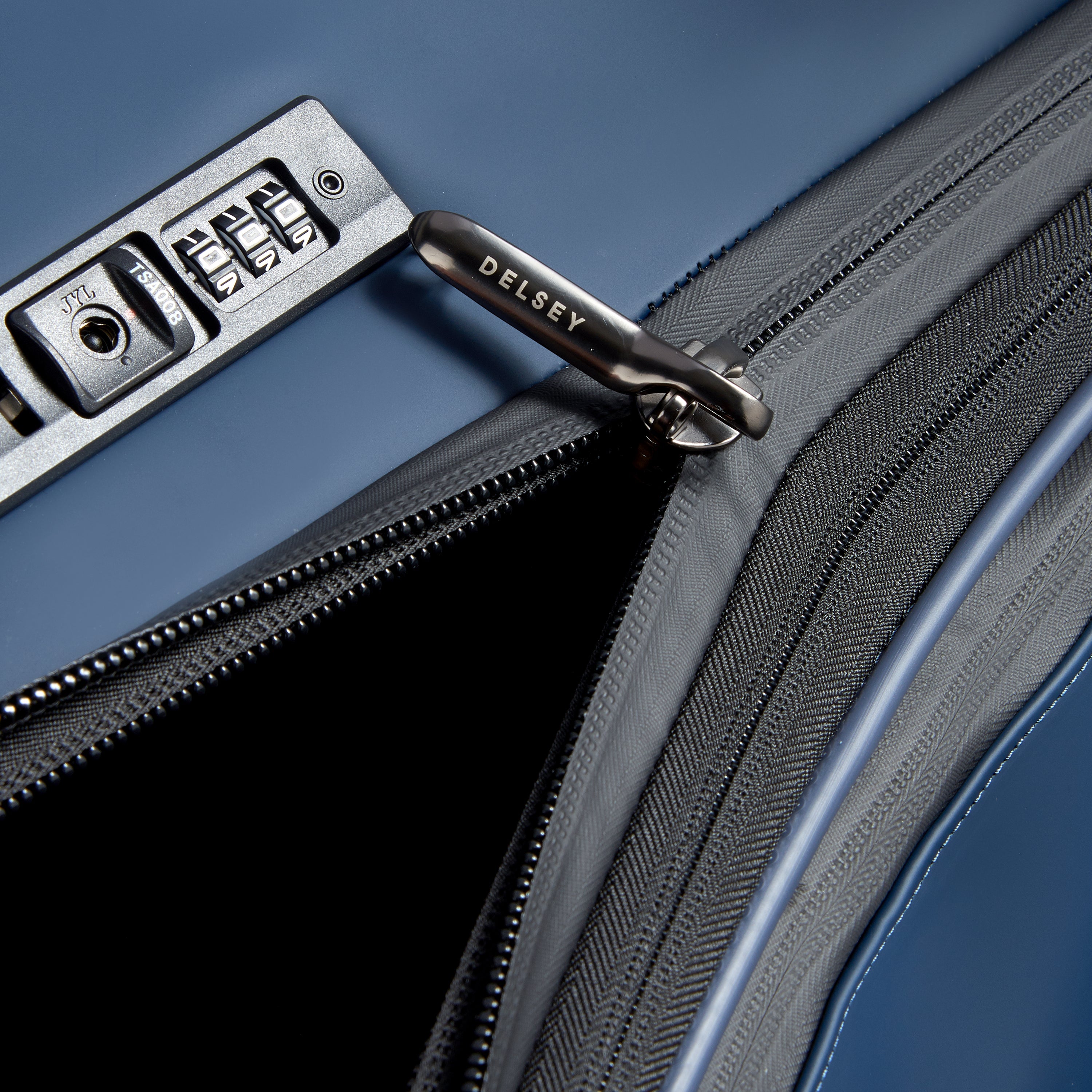 TURENNE SOFT| Koffer Check-In Uitbreidbaar 76.5 CM NACHTBLAUW